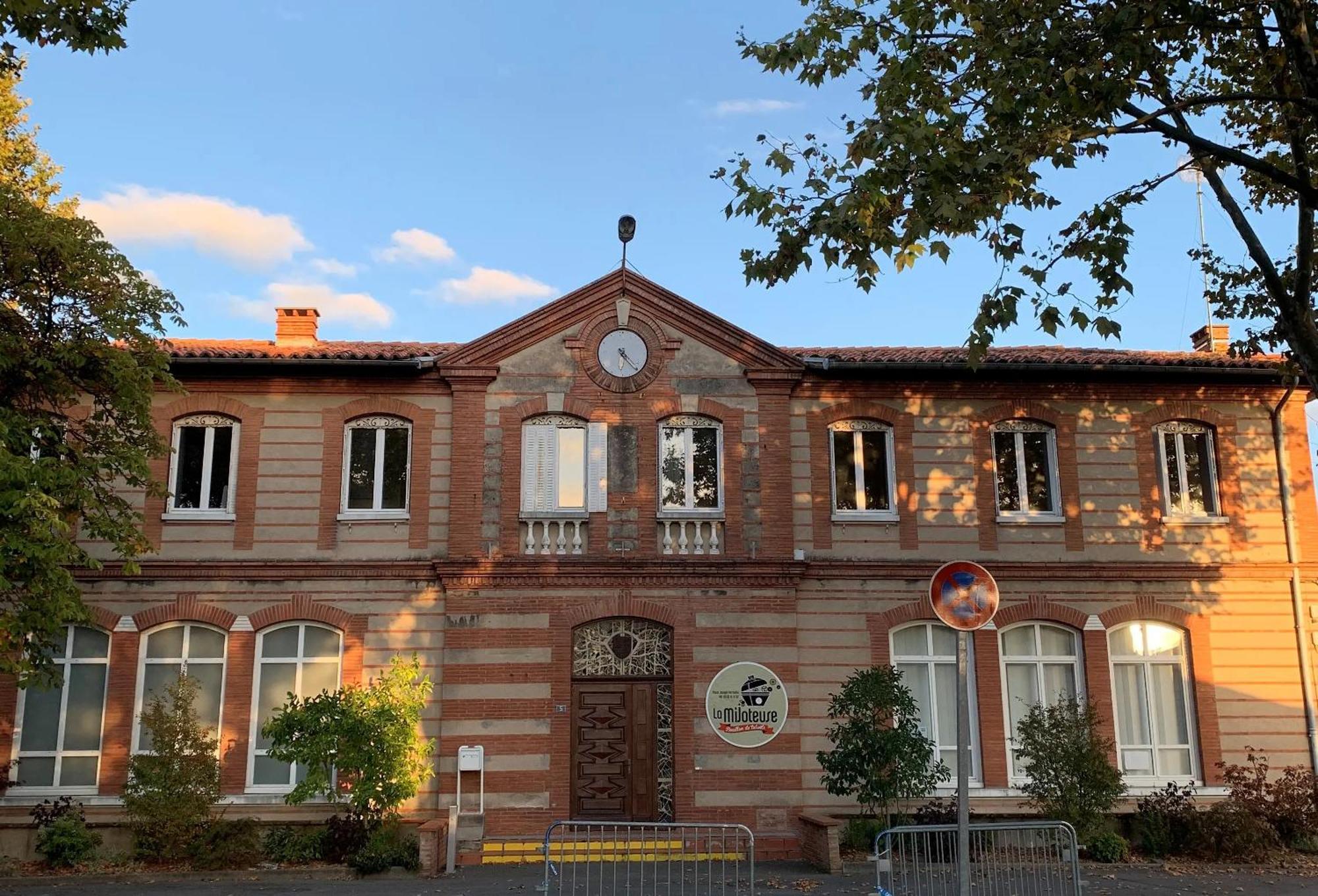 ✩THE ONE✩ Élégance et confort en plein centre Colomiers Exterior foto